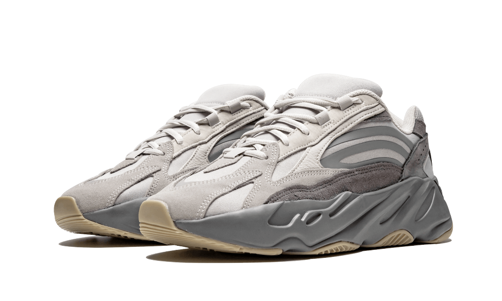 resale yeezy 700